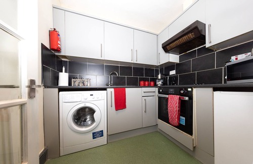 Bruntsfield Apartment | Cozy City Centre 1 Bedroom Apt by the Meadows! 4