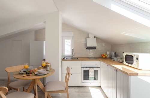 Seixal Apartment | Cozy City Loft with Natural Light