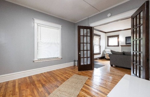 Easttown House | Cozy, Clean and Centrally Located