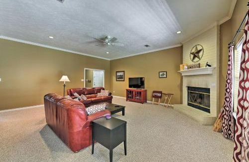 College Station House | Cozy College Station Home with Patio and Fireplace