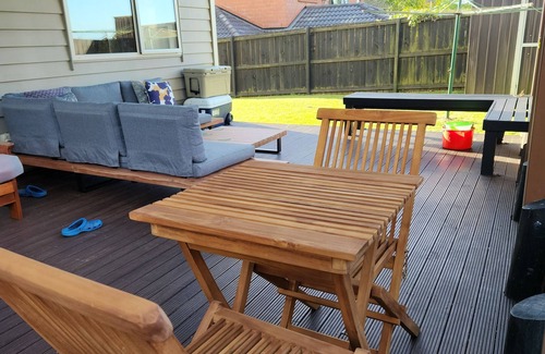 Henderson House | Cozy, Comfortable and cheap house in Auckland, New Zealand