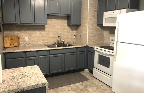 Sumter House | Cozy comfortable home near lakes, parks and downtown Sumter