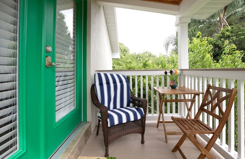 Mount Dora Apartment | Cozy & Comfy Loft! 5 min drive to DT Mt. Dora!