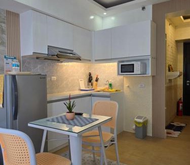 Poblacion District Apartment | Cozy Condo at Avida Towers Davao