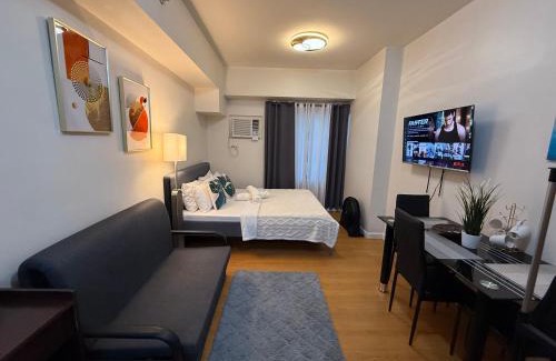 Barangay 670 Apartment | Cozy Condo in Ermita Manila near St Lukes Medical Center and US Embassy