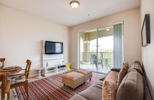 Florida Central Atlantic Coast Apartment | Cozy Condo wPrivate Balcony & FREE Resort Access