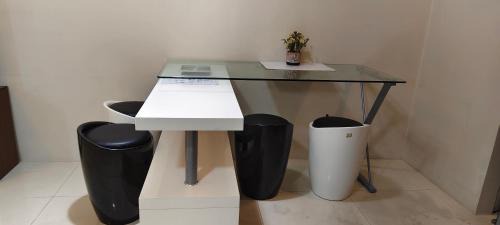 Pasay Apartment | Cozy condy at One palm villa across NAIA T3