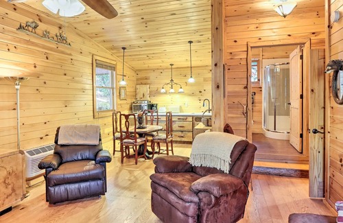 Murphy Cottage | Cozy Cottage in Murphy w/ Large Covered Porch