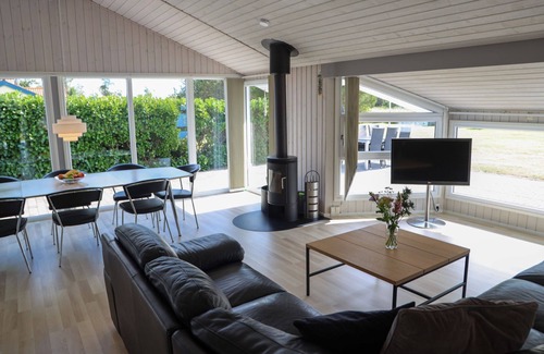Strandby House | Cozy cottage in quiet area
