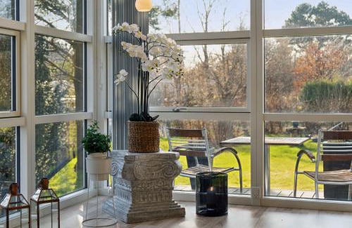 Smidstrup Strand House | Cozy Cottage Only 500 M From The Sea
