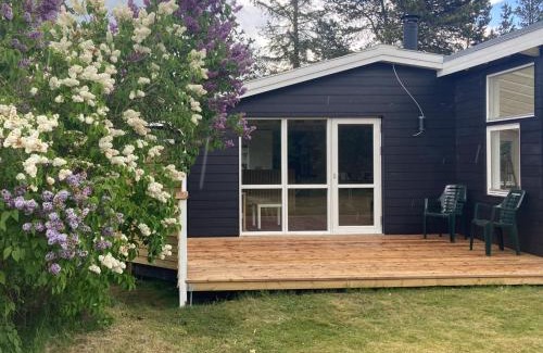 Hou House | Cozy Cottage With 600 M To The Beach