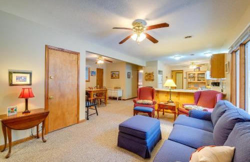 Higgins Lake House | Cozy Cottage with Sunroom - Walk to Higgins Lake!