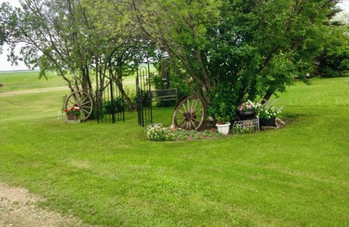 Pierce County House | Cozy Country Home with 5 Acres