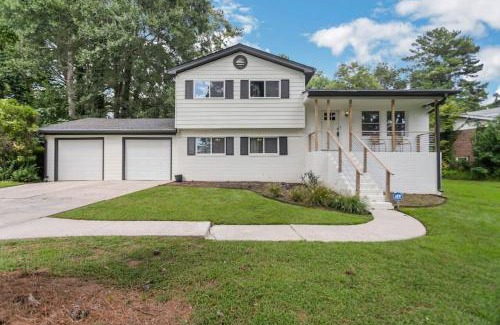 Collier Heights House | Cozy Cumberland ATL Home w Hot Tub
