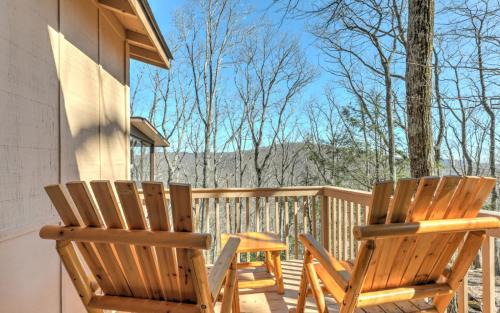 Tate Ski Chalet | Cozy Days Hideaway - Modern rustic vibes mountain views