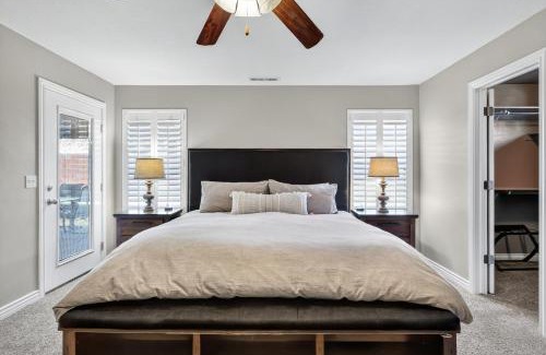 La Verkin House | Cozy Desert Retreat Near Zion - Patio Dininggrill