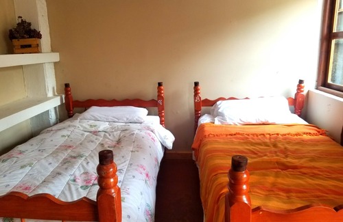 San Lucas Toliman House | Cozy, economical lodging at Casa Qatzij, 10 min from the lake!