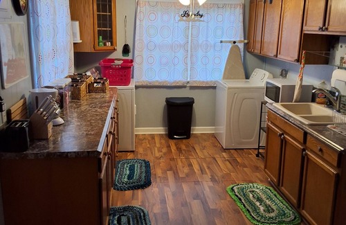 Benkelman Cottage | Cozy, Family Friendly getaway, Great place to relax and escape every day life.