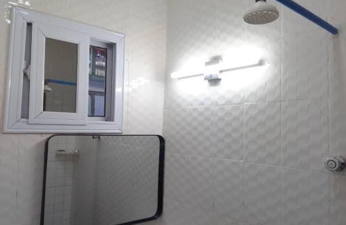 Freetown House | Cozy Flat 5 Minutes To Beach