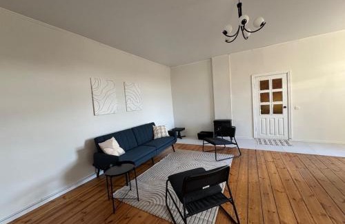 Senamiescio seniunija Apartment | Cozy flat with your personal garden in city center