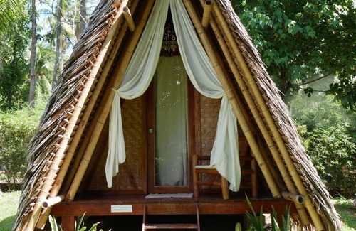 Zamboanguita House | Cozy Glamping Retreat in our Romantic A Huts