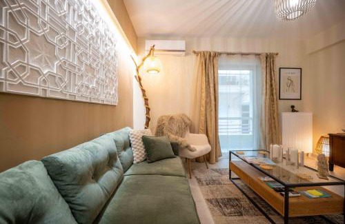 Petralona Apartment | Cozy