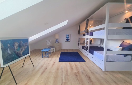Angra do Heroismo Bed & Breakfast | Cozy Guesthouse with Ocean views