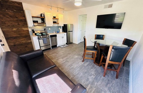 Reno Apartment | Cozy Haven/Sleeps 3