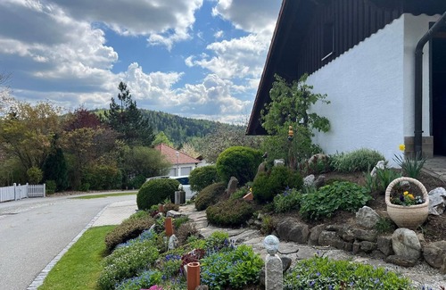 Bayerisch Eisenstein Apartment | Cozy holiday home with bread service