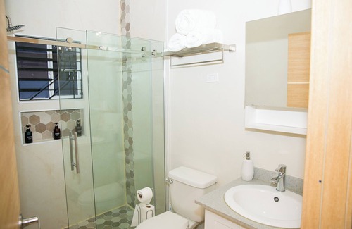 Portmore House | Cozy home away from home located 40mins from Kingston's International Airport.
