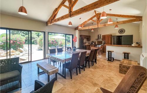 Saint-Jean-de-Minervois House | Cozy Home In Saint-Jean-De-Minervoi