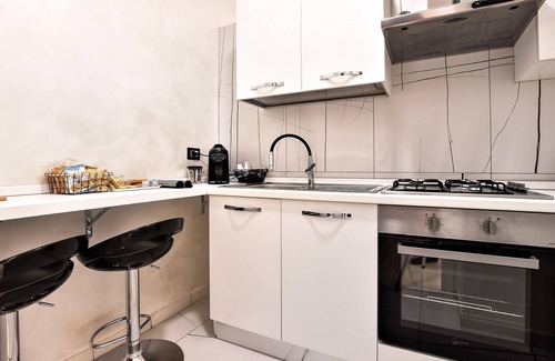 Old Town House | Cozy home in Catania with kitchen
