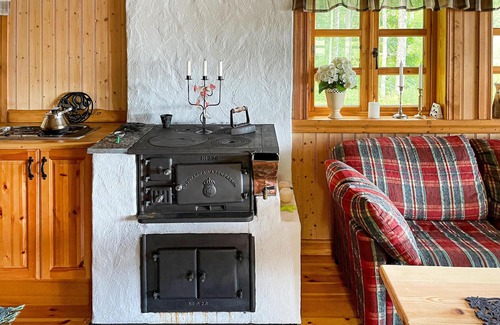 Glava House | Cozy home in Glava with sauna