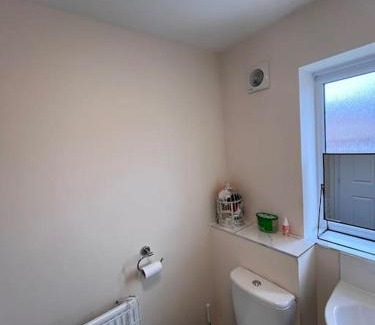 Bardsley House | Cozy home in Greater Manchester