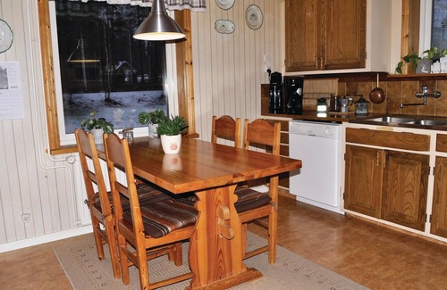 Grythyttan House | Cozy home in Grythyttan with kitchen