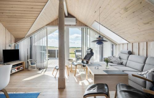 Harboore House | Cozy Home In Harboøre
