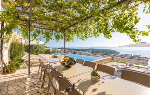 Moca House | Cozy Home In Makarska With Sauna