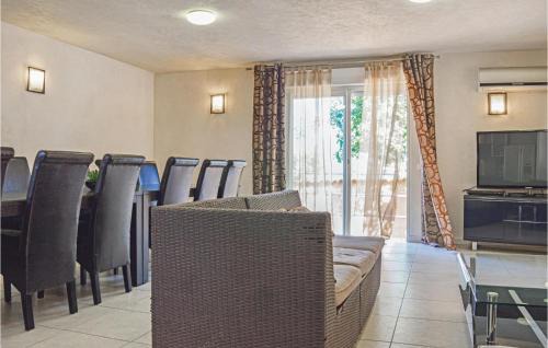 Moriani-Plage House | Cozy Home In Moriani Plage With Wifi