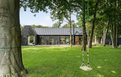 Rageleje House | Cozy Home In Vejby With Sauna