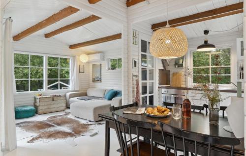 Hoensinge House | Cozy Home In Vig With Wifi