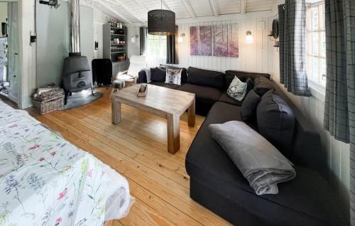 Vinje House | Cozy Home In Vinje With Wifi