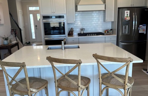 Rehoboth Beach House | Cozy home w/amazing sunsets minutes to DE/MD Beaches: Come enjoy! 4 BR 3 BATH