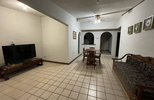 Piedras Negras House | Cozy Home w/Fireplace