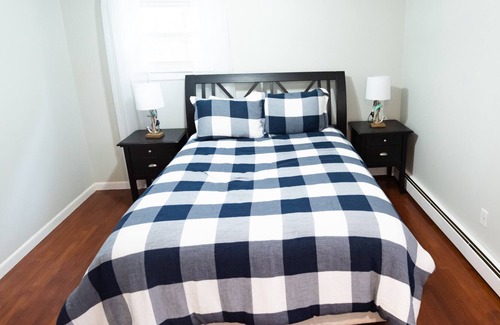 Scarborough House | Cozy Home with Maine at your fingertips