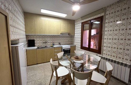 Sant Feliu de Guixols Cottage | Cozy house with terrace and BBQ near Costa Brava beach