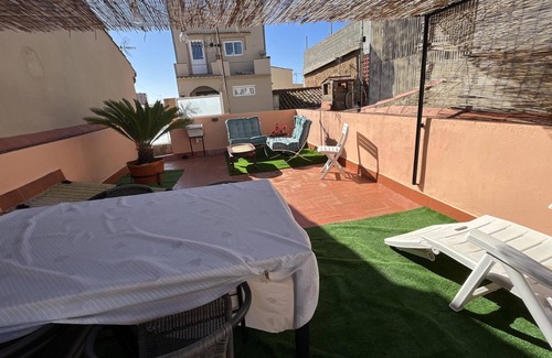 Sant Feliu de Guixols Cottage | Cozy house with terrace and BBQ near Costa Brava beach