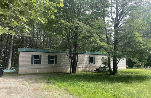 Sullivan House | Cozy house in a quiet neighborhood minutes from outdoor fun and beaches!