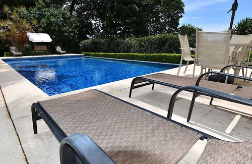 Lagos de El Coyol House | COZY HOUSE IN LA GARITA. NEAR THE AIRPORT, RURAL AREA, POOL, PRIVACY & SERENITY