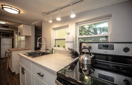 South Sarasota House | Cozy house near Siesta Key Beach