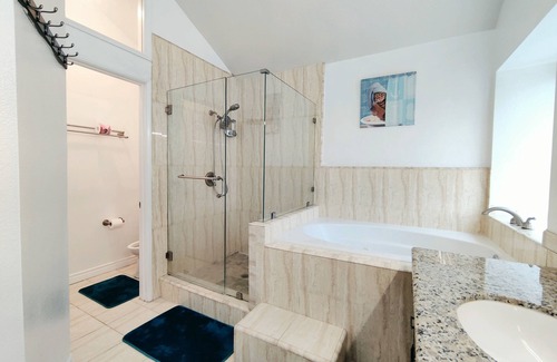 Rowland Heights House | Cozy house with pool and great view